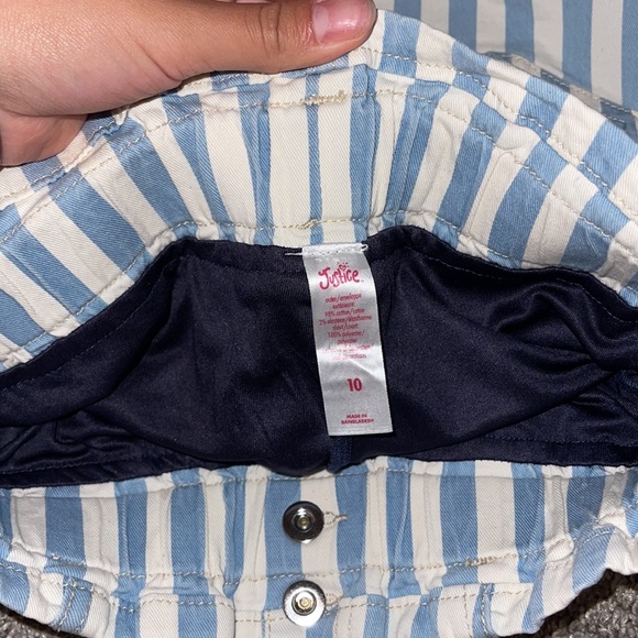 White and blue-strips mini skirt size 10 from justice - Picture 3 of 3